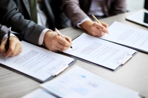 تشخیص و تحلیل تبانی پیمانکاران در مناقصات (Collusive Behavior)